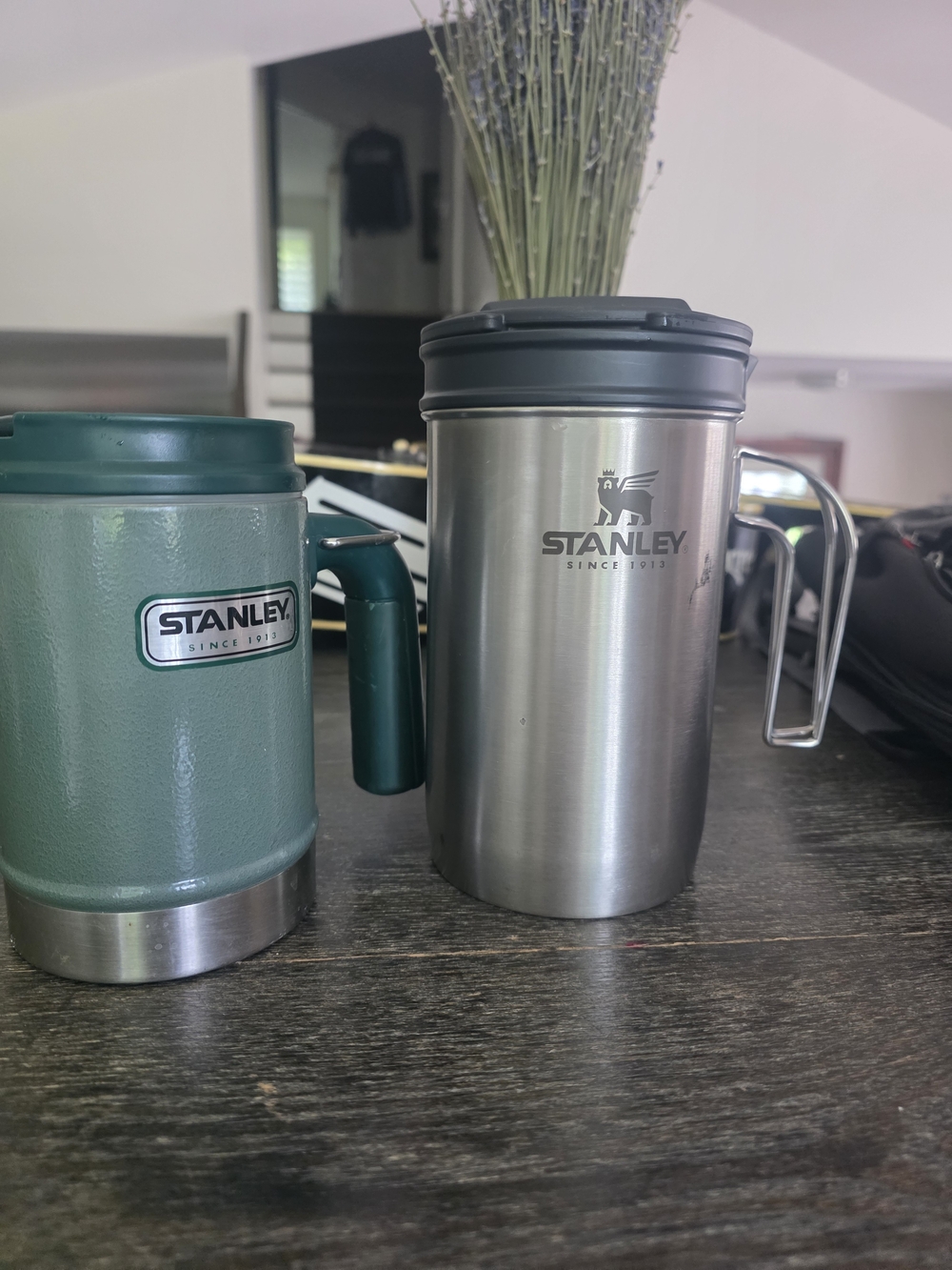 Stanley Stainless Steel Travel Mug - Stainless Steel & Green